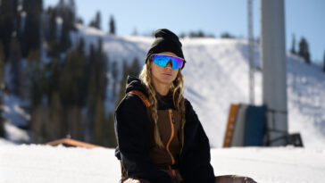 Oakley Meta Vanguard