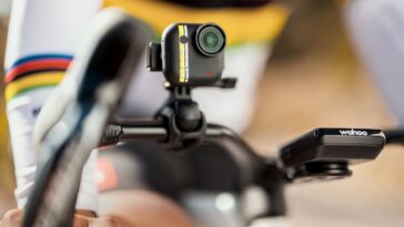 Insta360 GO Ultra Tadej Pogačar
