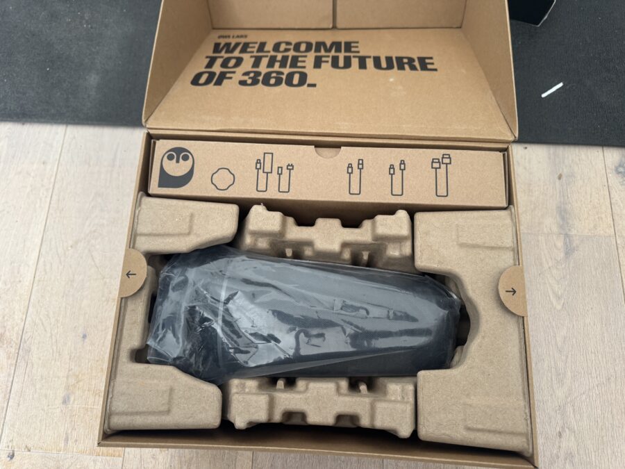 Test du Meeting Owl 5 Pro : projecteur et caméra 360° pro