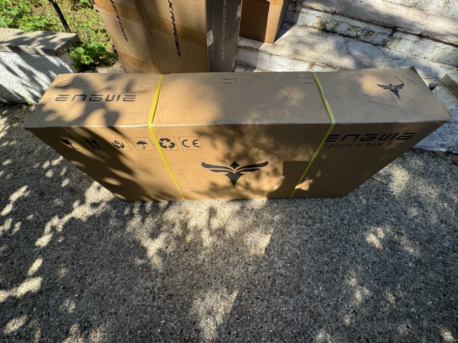 La boîte de livraison du vélo électrique ENGWE L20 3.0 Boost.