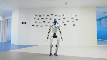 Novares et Innov8 testent la robotique humanoïde