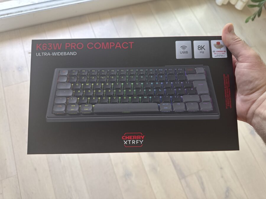 La boîte du clavier CHERRY XTRFY K63W Pro.