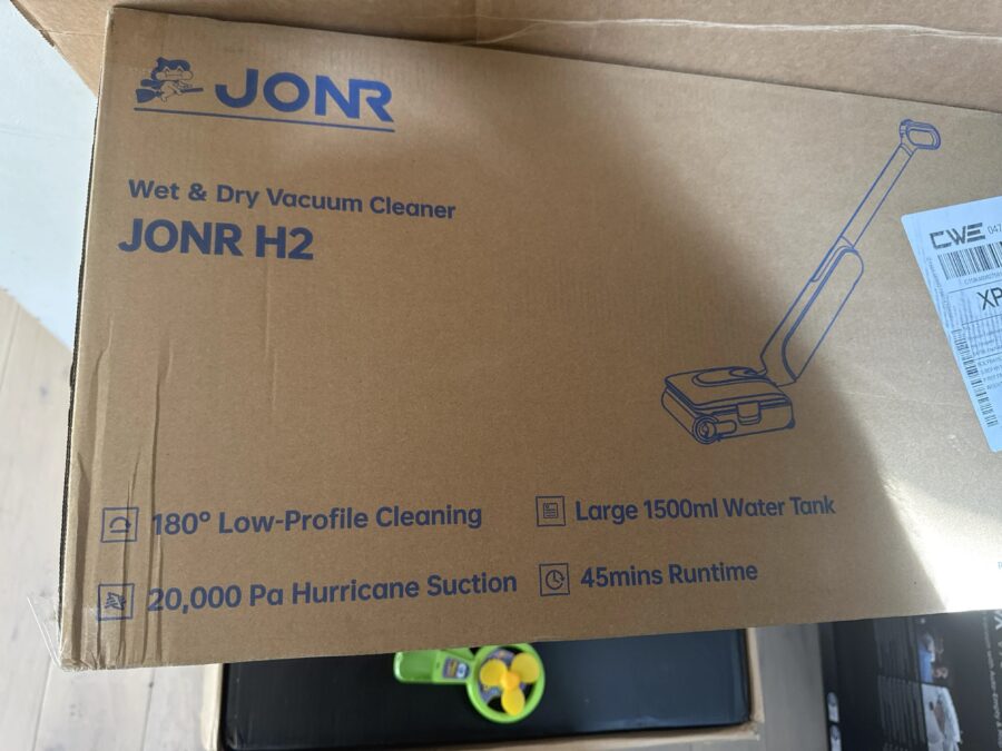 La face de la boîte de la version standard du balai aspirateur JONR H2.
