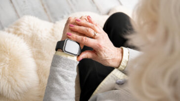 allovie Ella : GPS, SOS et centre d’écoute dans une montre discrète