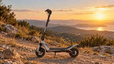 NAVEE UT3 Max : la trottinette avec 1638 W sous les 25 kg